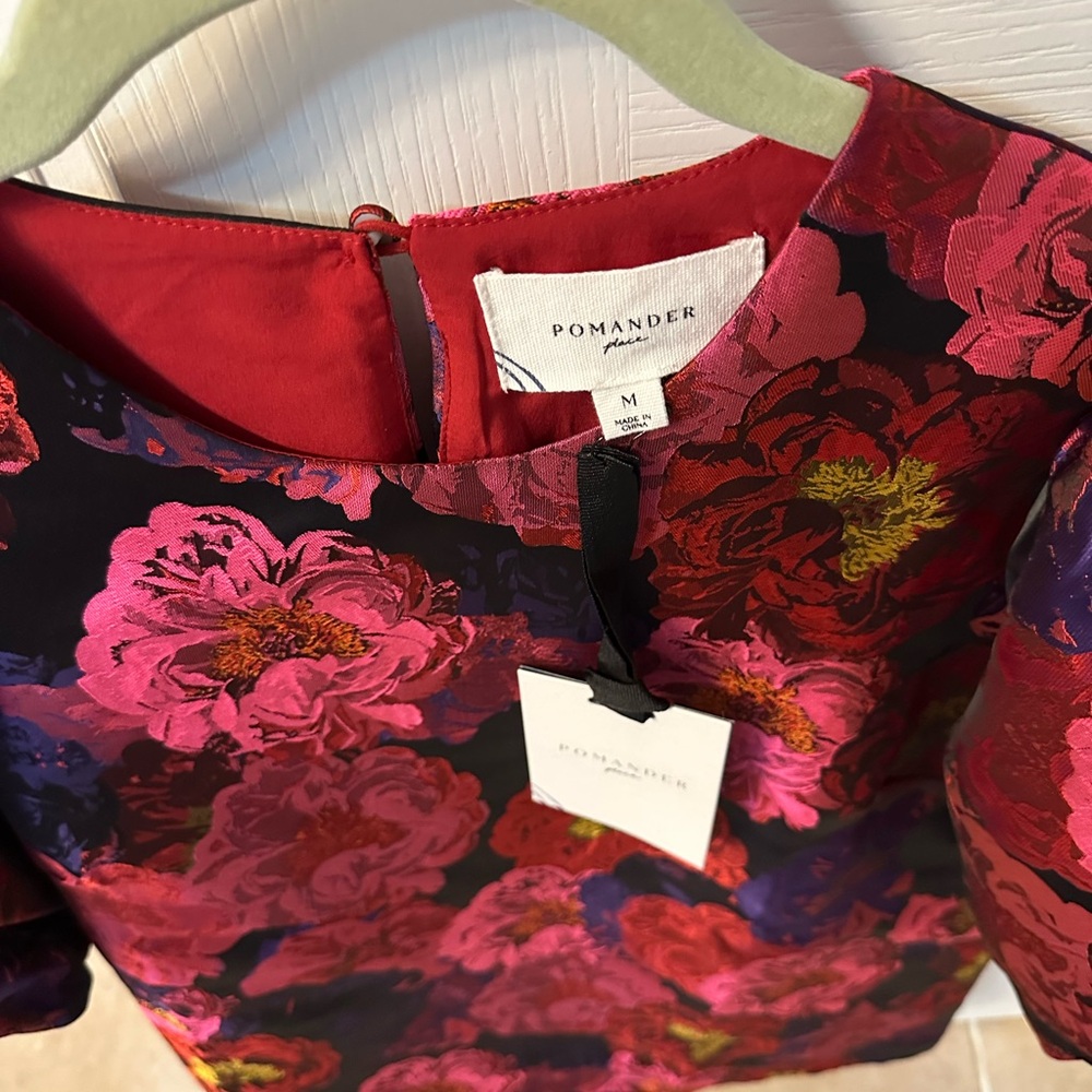 Tuckernuck Pomander Red and Pink Floral top